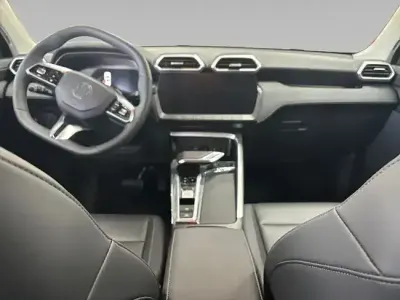 Käytetty MG ZS