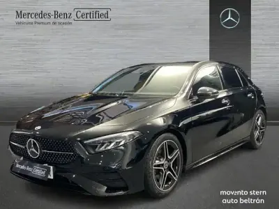 Usado Mercedes A180 Advanced 136 CV (100 kW) 2025 Negro noche Utilitario