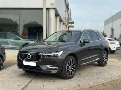 Usado Volvo XC60 Inscription 197 CV (144 kW) 2021 Gris SUV