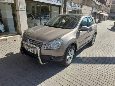 Usado Nissan Qashqai Acenta 140 CV (102 kW) 2008 Beige SUV