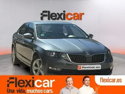 Käytetty Skoda Octavia 115 HP (84 kW) 2019 Harmaa