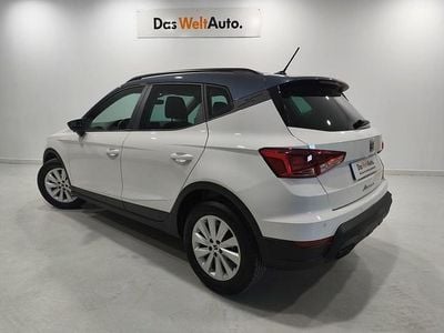 Usado Seat Arona Style 115 CV (84 kW) 2025 Blanco SUV