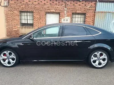 Usado Ford Mondeo Titanium S 200 CV (147 kW) 2011 Negro Berlina