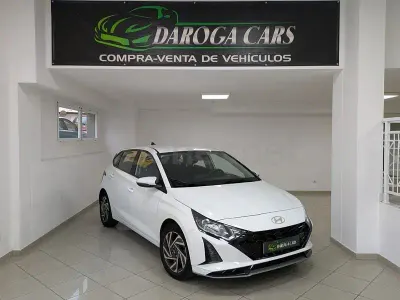 Usado Hyundai i20 100 HP (73 kW) 2023 Branco Citadino