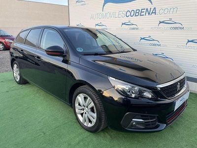 Usado Peugeot 308 SW Allure 130 CV (95 kW) 2019 Negro Familiar