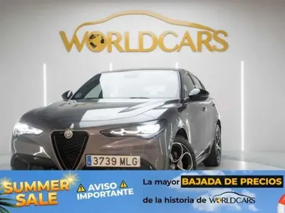 Usado Alfa Romeo Stelvio Veloce 209 CV (153 kW) 2023 Gris SUV