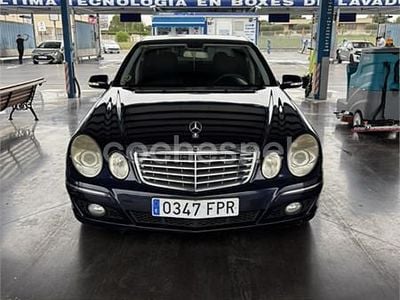 Käytetty Mercedes E220 Elegance 150 HP (110 kW) 2007 Sininen Sedan