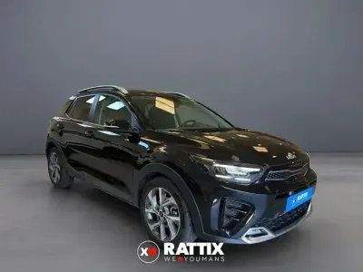 Usado Kia Stonic GT-Line 100 CV (73 kW) 2024 Negro SUV