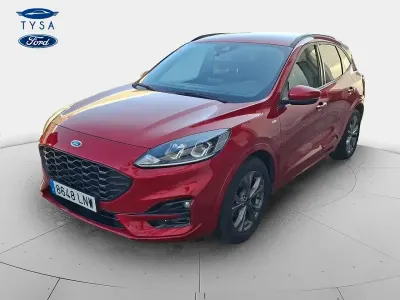 Usado Ford Kuga ST-Line 120 HP (88 kW) 2021 Vermelho SUV
