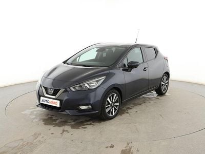 Usado Nissan Micra Tekna 90 CV (66 kW) 2017 Gris Utilitario