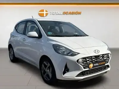 Używany Hyundai i10 67 KM (49 kW) 2023 Biały Hatchback