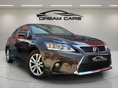 Lexus CT200h