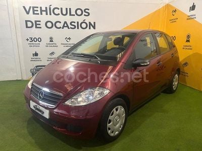 Granate Usado 2007 Mercedes A150 Classic Monovolumen | 6490 € (Un poco caro)