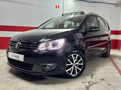 Usado VW Touran Advance 140 CV (102 kW) 2011 Negro Monovolumen
