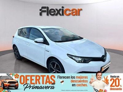 Usado Toyota Auris Hybrid 136 CV (100 kW) 2018 Blanco
