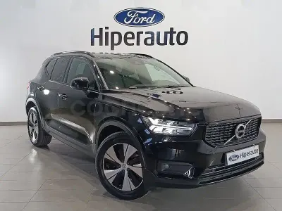 Usado Volvo XC40 R-Design 211 CV (155 kW) 2021 Negro SUV