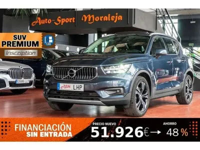 Käytetty Volvo XC40 Inscription 262 HP (192 kW) 2020 Sininen Katumaasturi