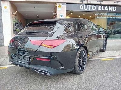 Usado Mercedes CLA250e Shooting Brake AMG 218 CV (160 kW) 2022 Negro Familiar