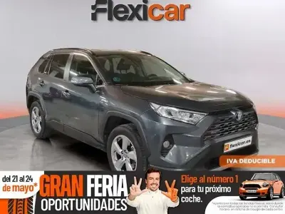 Używany Toyota RAV4 Hybrid Advance 218 KM (160 kW) 2021 Szary SUV