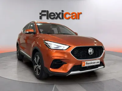 Usado MG ZS Comfort 106 CV (77 kW) 2023 Naranja SUV