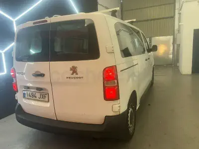 Usado Peugeot Traveller Active 115 CV (84 kW) 2017 Blanco Monovolumen