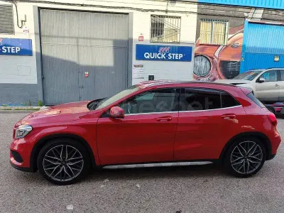 Usado Mercedes GLA220 AMG line 170 CV (125 kW) 2014 Rojo SUV