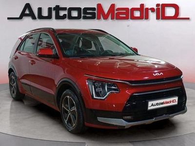 Usado Kia Niro 141 CV (103 kW) 2022 Rojo SUV