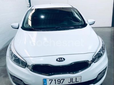 Usado Kia Ceed GT 90 CV (66 kW) 2016 Blanco Berlina