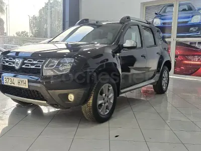Usado Dacia Duster Ambiance 109 CV (80 kW) 2014 Negro SUV