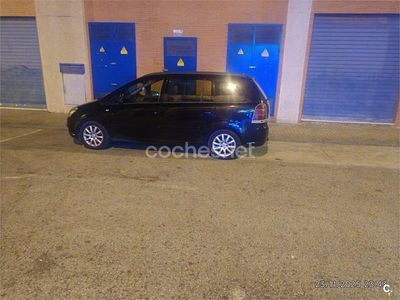 Usado Opel Zafira Cosmo 120 CV (88 kW) 2006 Negro Monovolumen