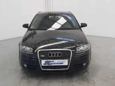 Usado Audi A3 Sportback Attraction 140 CV (102 kW) 2007 Negro Utilitario