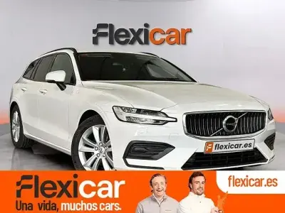 Usado Volvo V60 150 CV (110 kW) 2019 Blanco Familiar
