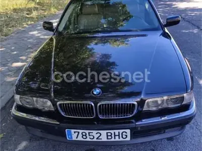 Usado BMW 730 184 CV (135 kW) 2001 Negro Berlina