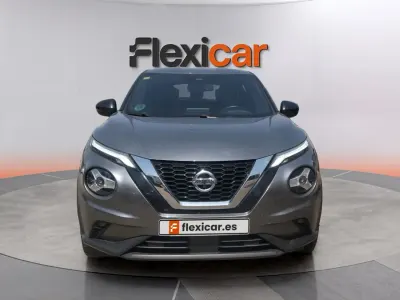 Usado Nissan Juke Tekna 117 CV (86 kW) 2020 Gris SUV