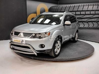 Usado Mitsubishi Outlander Intense 140 CV (102 kW) 2007 Gris / plata SUV
