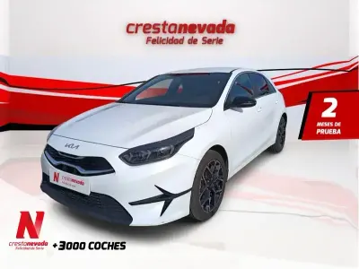 Usado Kia Ceed Style 101 CV (74 kW) 2025 Blanco Utilitario