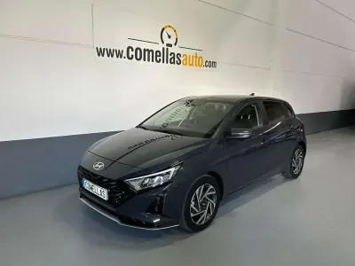 Käytetty Hyundai i20 99 HP (72 kW) 2025 Harmaa Viistoperä