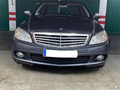 Usado Mercedes C220 Elegance 150 CV (110 kW) 2008 Gris / plata Berlina