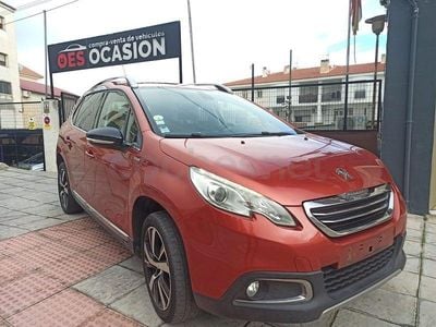 Usado Peugeot 2008 Allure 92 CV (67 kW) 2015 Naranja SUV