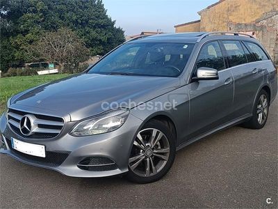 Usado Mercedes E200 Avantgarde 136 CV (100 kW) 2013 Gris / plata Familiar