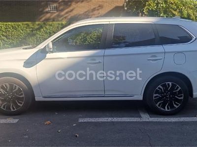 Mitsubishi Outlander P-HEV