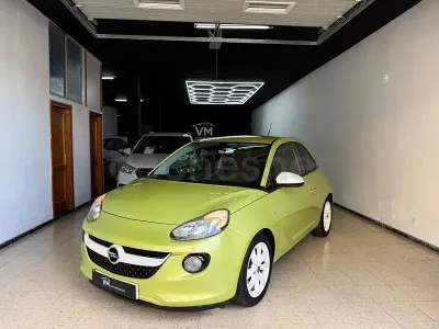 Usado Opel Adam Jam 87 CV (63 kW) 2014 Verde Utilitario