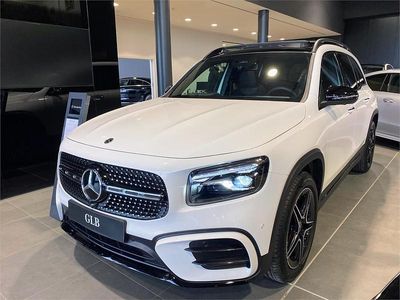 Blanco Nuevo 2026 Mercedes GLB200 SUV | 57.500 €