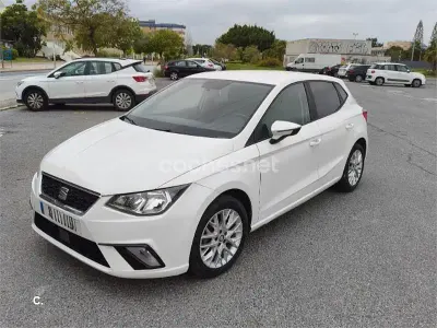Usado Seat Ibiza Style 75 CV (55 kW) 2017 Blanco Berlina