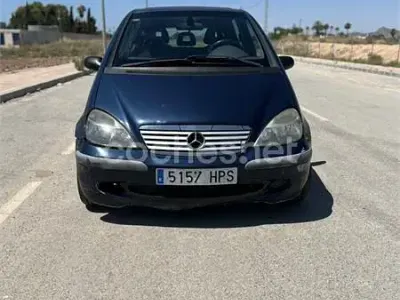 Usado Mercedes A170 Classic 95 CV (69 kW) 2002 Azul Utilitario