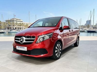 Granate Usado 2021 Mercedes V220 Avantgarde Monovolumen | 49.900 € (Precio justo)