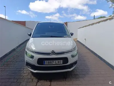 Usado Citroën C4 SpaceTourer Feel 130 CV (95 kW) 2022 Blanco Monovolumen