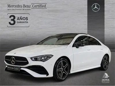 Usado Mercedes CLA200 163 CV (119 kW) 2024 Blanco Berlina