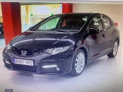 Usado Honda Civic Executive 142 HP (104 kW) 2013 Preto Sedan
