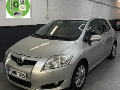 Usado Toyota Auris Sol 124 CV (91 kW) 2007 Gris / plata Utilitario